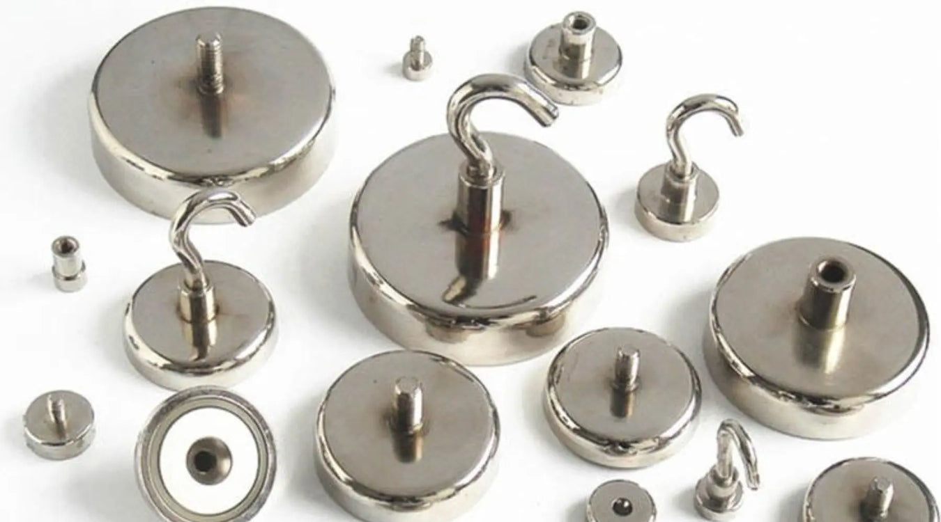 Falcon Claw Pot Magnets from Supreme Magnets